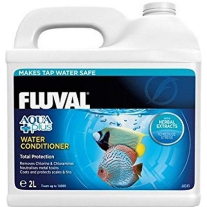Fluval Aqua Plus Tap Water Conditioner - 0.5 gallon